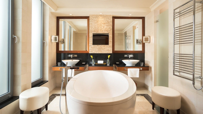 Imagen de la habitación del Hotel Sheraton Bratislava. Foto 5