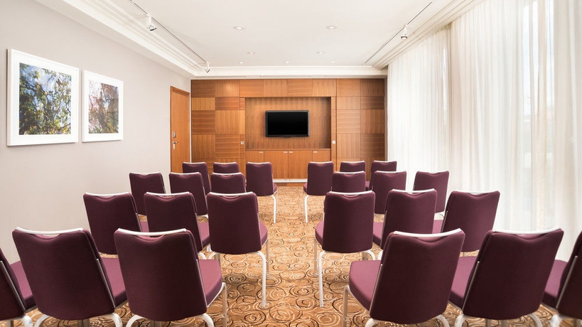 Imagen de los interiores del Hotel Sheraton Bratislava. Foto 14