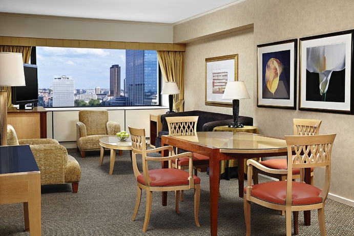 Imagen de los interiores del Hotel Sheraton Brussels. Foto 11