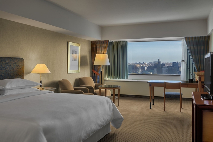 Imagen de la habitación del Hotel Sheraton Brussels. Foto 3