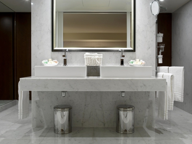 Imagen de la habitación del Hotel Sheraton Brussels. Foto 5