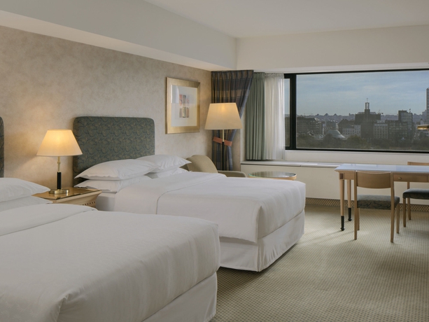 Imagen de la habitación del Hotel Sheraton Brussels. Foto 8