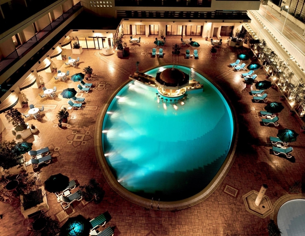 Imagen de la piscina del Hotel Sheraton Cairo and Casino. Foto 21