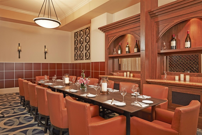 Imagen del bar/restaurante del Hotel Sheraton Carlsbad Resort and Spa. Foto 1