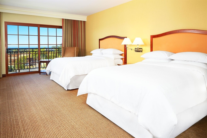 Imagen de la habitación del Hotel Sheraton Carlsbad Resort and Spa. Foto 7