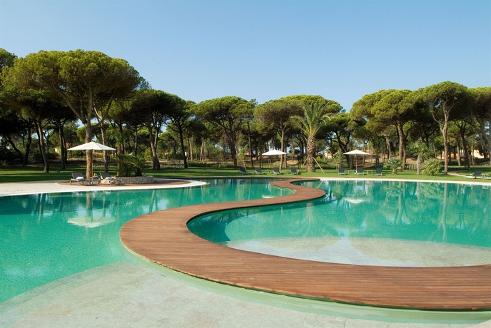 Imagen de la piscina del Hotel Sheraton Cascais Resort - and Residences. Foto 16