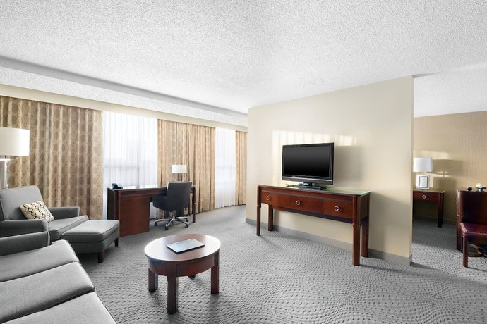 Imagen de la habitación del Hotel Sheraton Cavalier Saskatoon. Foto 4