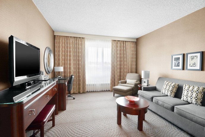 Imagen de la habitación del Hotel Sheraton Cavalier Saskatoon. Foto 9