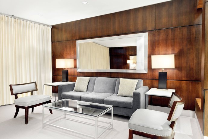 Imagen de los interiores del Hotel Sheraton Cavalier Saskatoon. Foto 17