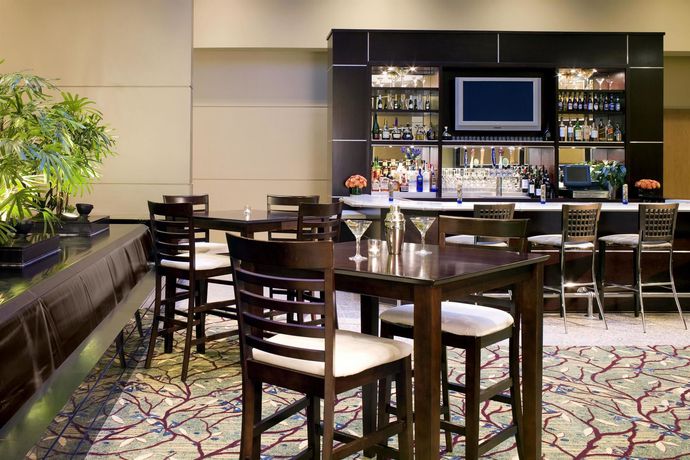 Imagen de los interiores del Hotel Sheraton Cerritos. Foto 13