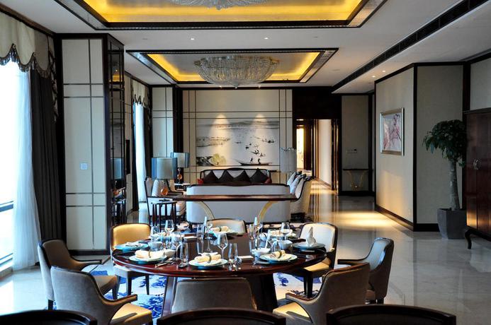 Imagen de la habitación del Hotel Sheraton Changde Wuling. Foto 14