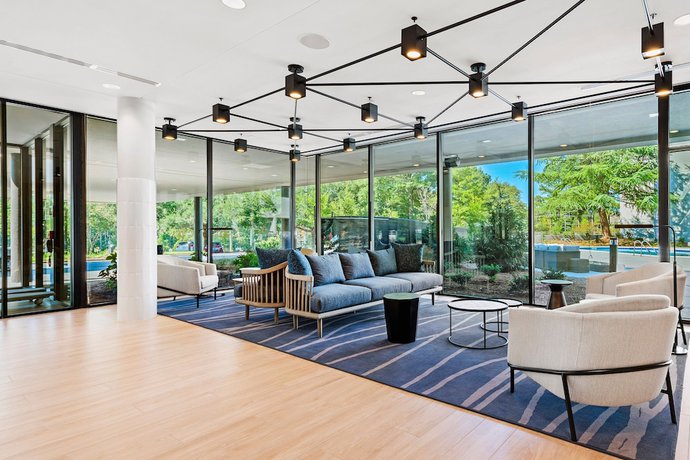 Imagen de los interiores del Hotel Sheraton Chapel Hill. Foto 14