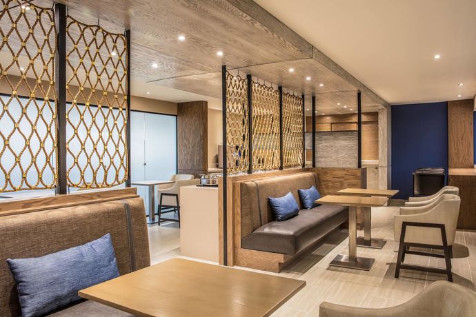 Imagen del bar/restaurante del Hotel Sheraton Chihuahua Soberano. Foto 2