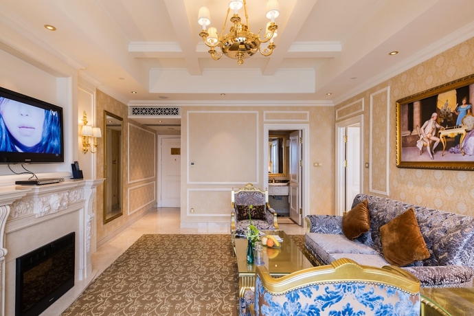 Imagen de la habitación del Hotel Sheraton Chongqing. Foto 5