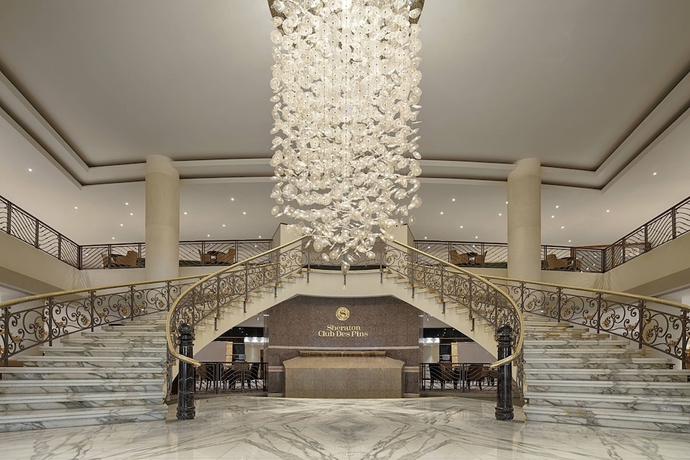 Imagen de los interiores del Hotel Sheraton Club Des Pins Resort. Foto 19