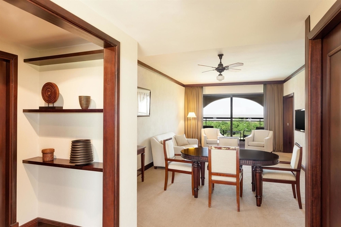 Imagen de la habitación del Hotel Sheraton Colonia Golf and Spa Resort. Foto 5