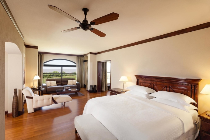 Imagen de la habitación del Hotel Sheraton Colonia Golf and Spa Resort. Foto 6