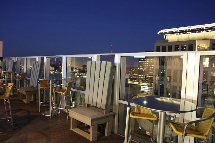 Imagen del bar/restaurante del Hotel Sheraton Columbia Downtown. Foto 6