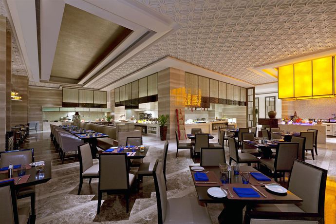 Imagen del bar/restaurante del Hotel Sheraton Daqing. Foto 9