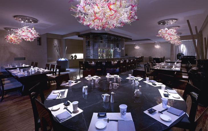 Imagen del bar/restaurante del Hotel Sheraton Daqing. Foto 10