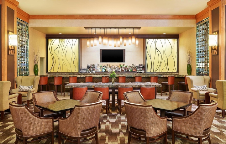 Imagen del bar/restaurante del Hotel Sheraton Denver Downtown. Foto 5