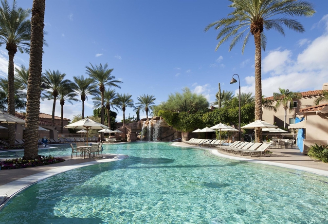 Imagen de la piscina del Hotel Sheraton Desert Oasis Villas, Scottsdale. Foto 18