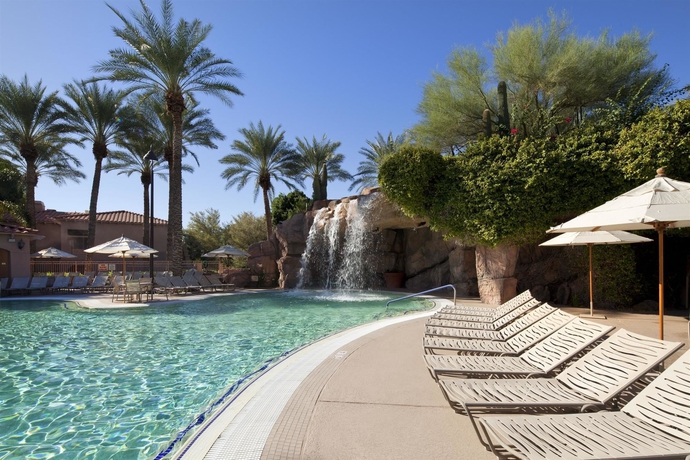 Imagen de la piscina del Hotel Sheraton Desert Oasis Villas, Scottsdale. Foto 19