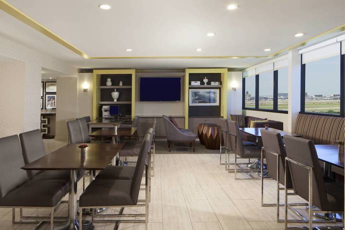 Imagen de los interiores del Hotel Sheraton Dfw Airport. Foto 10