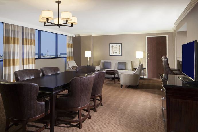 Imagen de la habitación del Hotel Sheraton Dfw Airport. Foto 4