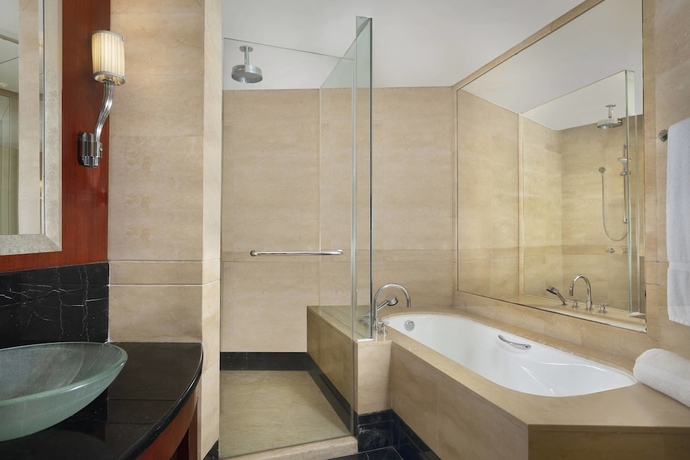 Imagen de la habitación del Hotel Sheraton Dongguan. Foto 11