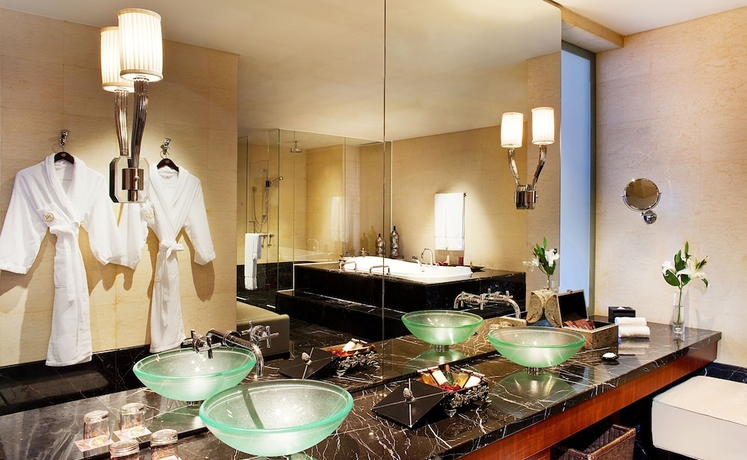 Imagen de la habitación del Hotel Sheraton Dongguan. Foto 13