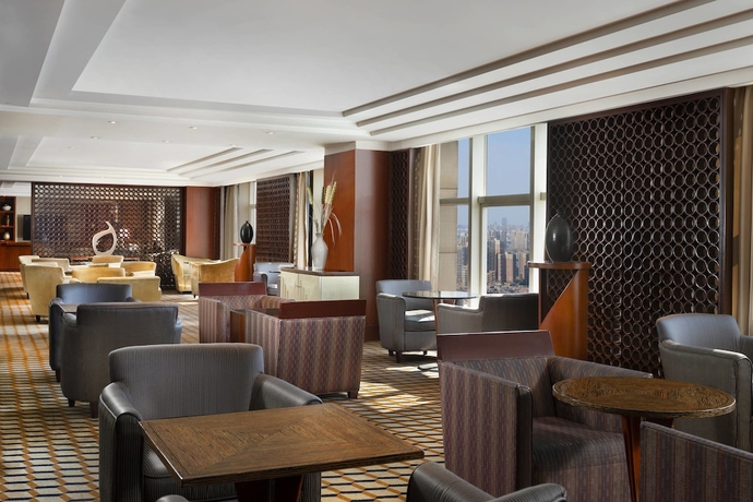 Imagen del bar/restaurante del Hotel Sheraton Dongguan. Foto 3