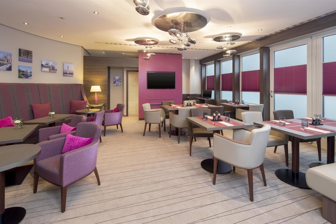 Imagen del bar/restaurante del Hotel Sheraton Duesseldorf Airport. Foto 4