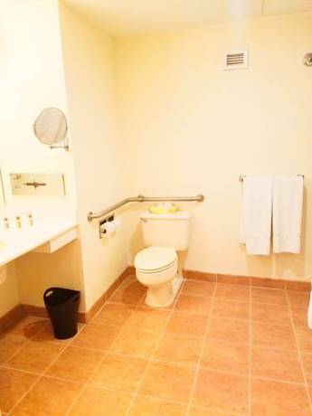 Imagen de la habitación del Hotel Sheraton Eatontown. Foto 12