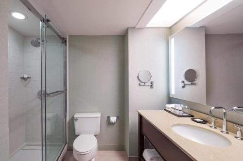 Imagen general del Hotel Sheraton Edison. Foto 5