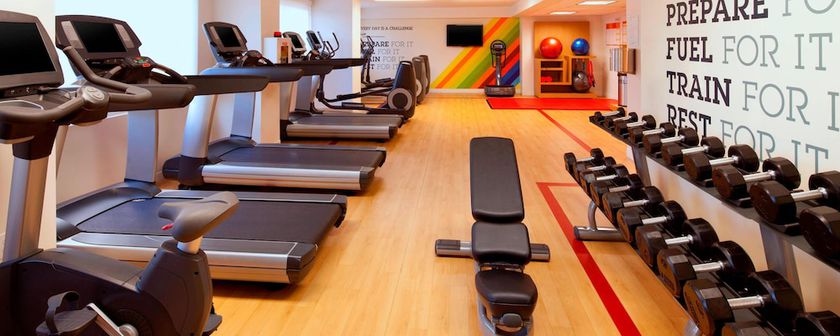 Imagen de los interiores del Hotel Sheraton Fairplex and Conference Center. Foto 13