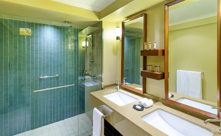 Imagen de la habitación del Hotel Sheraton Fiji Golf and Beach Resort. Foto 8