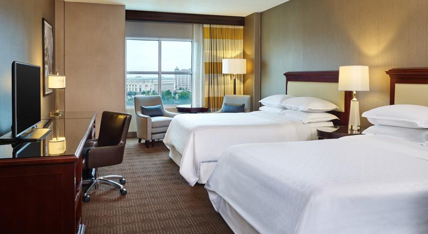 Imagen de la habitación del Hotel Sheraton Fort Worth Downtown. Foto 5