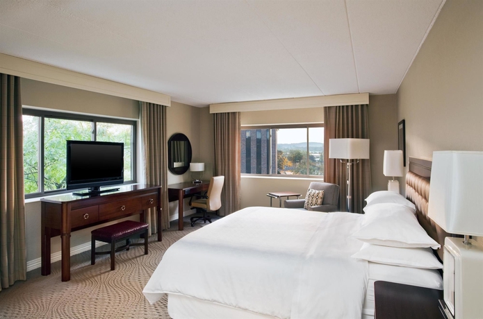 Imagen de la habitación del Hotel Sheraton Framingham and Conference Center. Foto 7