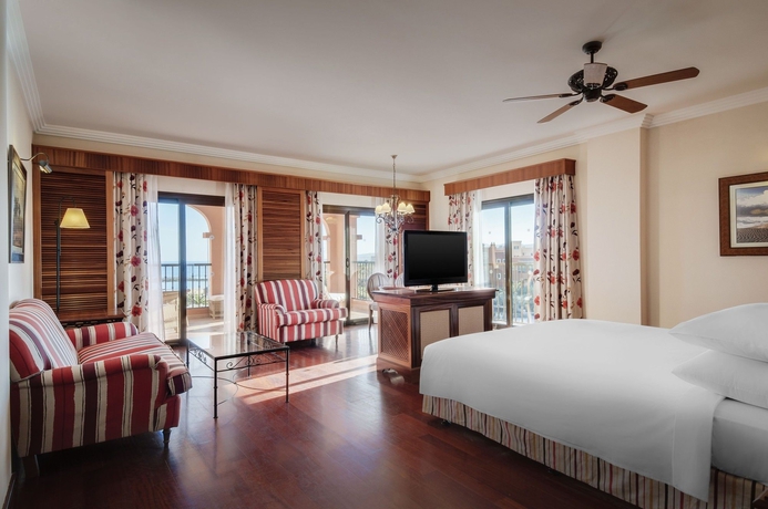 Imagen de la habitación del Hotel Sheraton Fuerteventura Beach, Golf and Spa Resort. Foto 5