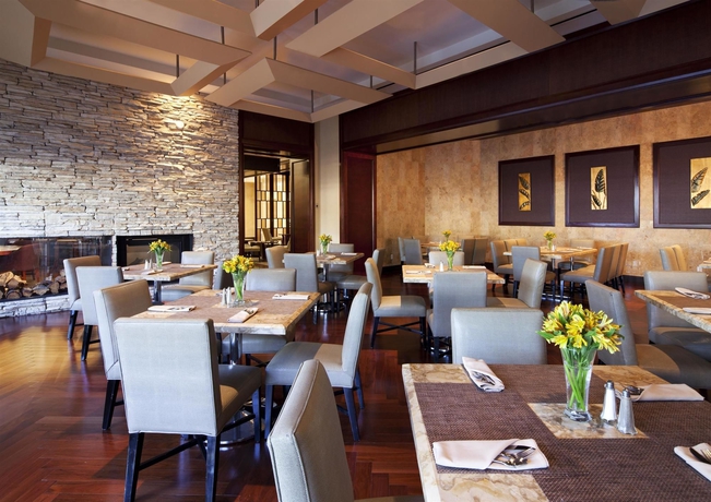 Imagen del bar/restaurante del Hotel Sheraton Garden Grove Anaheim South. Foto 4