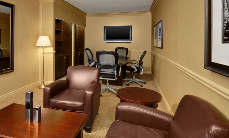 Imagen de la habitación del Hotel Sheraton Gateway In Toronto International Airport. Foto 7