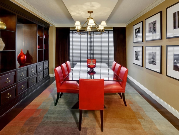 Imagen de la habitación del Hotel Sheraton Gateway In Toronto International Airport. Foto 8