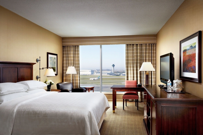 Imagen de la habitación del Hotel Sheraton Gateway In Toronto International Airport. Foto 11