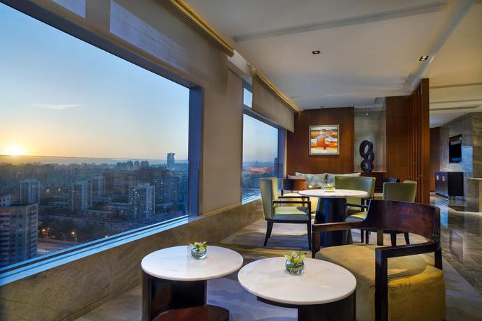 Imagen del bar/restaurante del Hotel Sheraton Grand Beijing Dongcheng. Foto 2