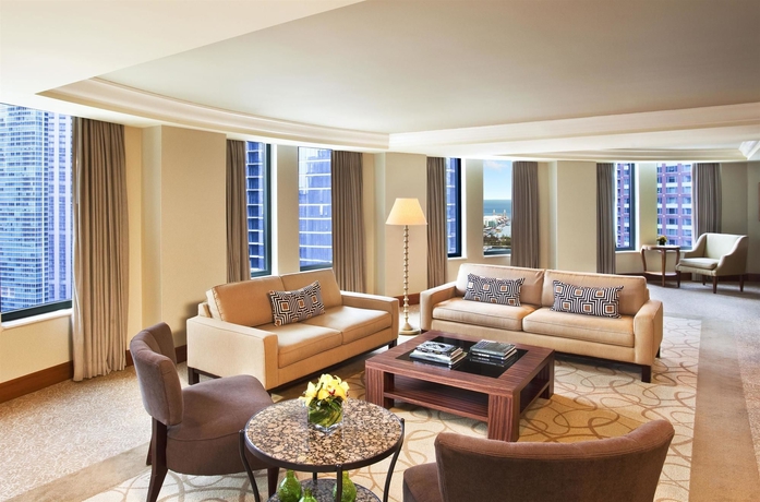 Imagen de la habitación del Hotel Sheraton Grand Chicago. Foto 5