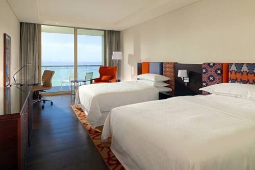 Imagen de la habitación del Hotel Sheraton Grand Conakry. Foto 7