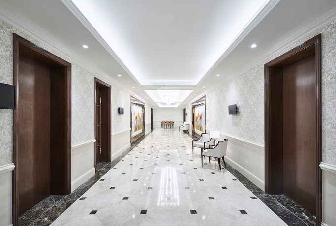 Imagen de los interiores del Hotel Sheraton Grand Danang. Foto 17