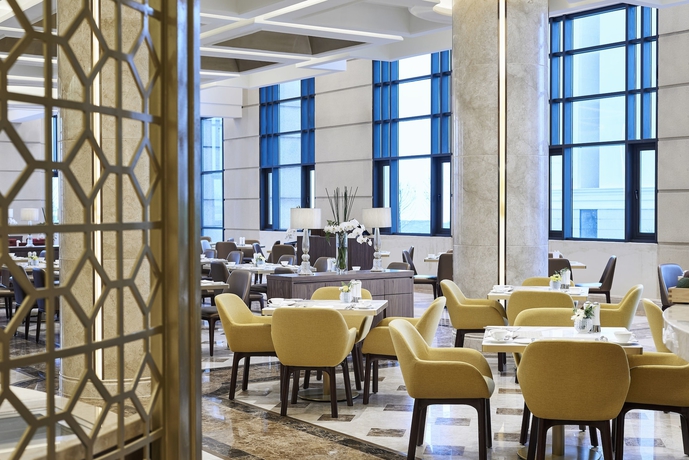 Imagen del bar/restaurante del Hotel Sheraton Grand Danang. Foto 5