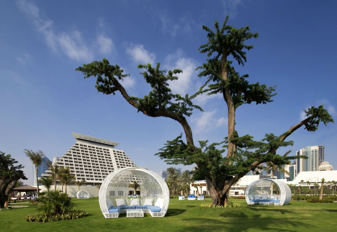 Imagen de los exteriores del Hotel Sheraton Grand Doha Resort and Convention. Foto 14